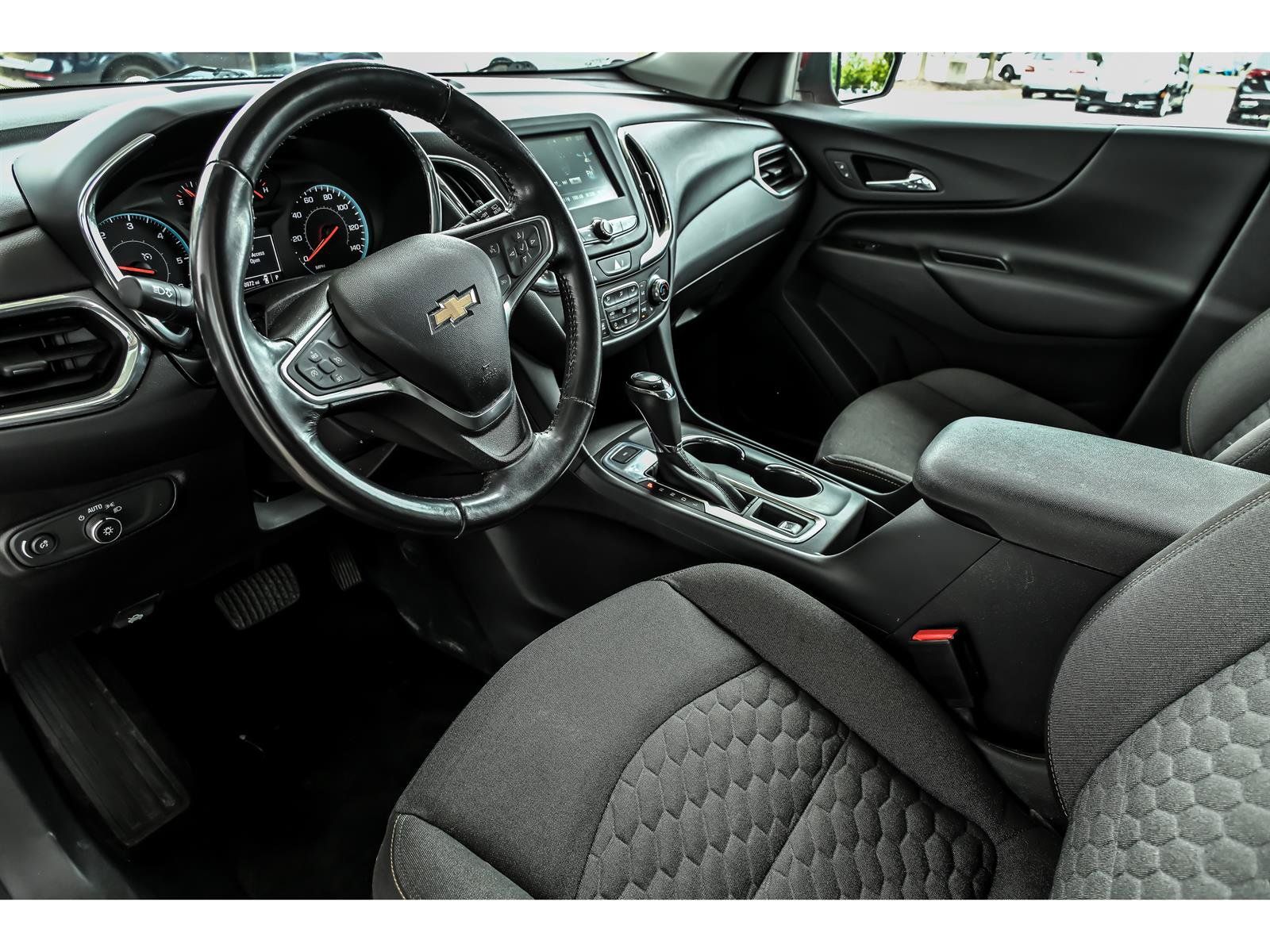 Used 2018 Chevrolet Equinox LT AWD/4WD image 10