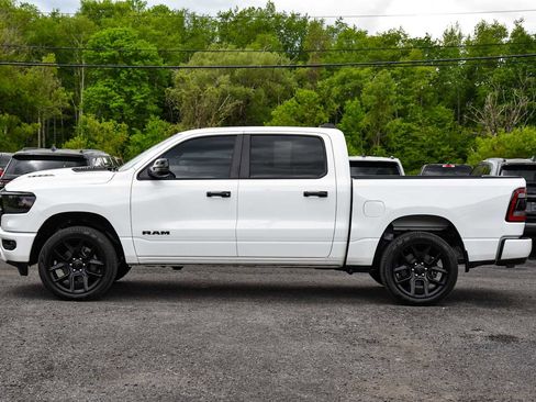 Used 2024 RAM 1500 Laramie AWD/4WD image 6