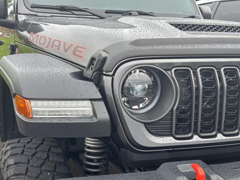 Used 2024 Jeep Gladiator Mojave w/ Safety Group AWD/4WD image 3