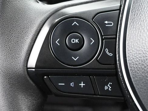 Used 2025 Toyota RAV4 XLE Premium FWD image 6