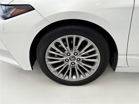 Certified 2022 Toyota Avalon Limited w/ Advanced Safety Package image 23