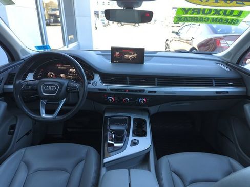 Used 2018 Audi Q7 2.0T Premium Plus w/ Premium Plus Package AWD/4WD image 17