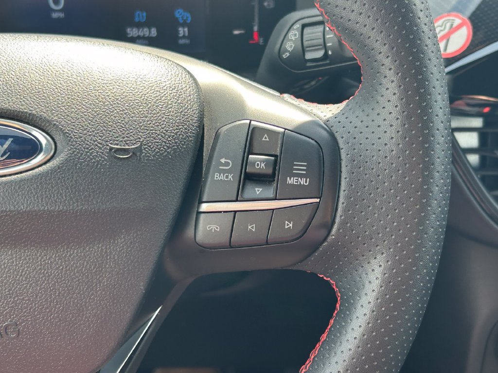 Used 2025 Ford Escape ST-Line FWD image 34