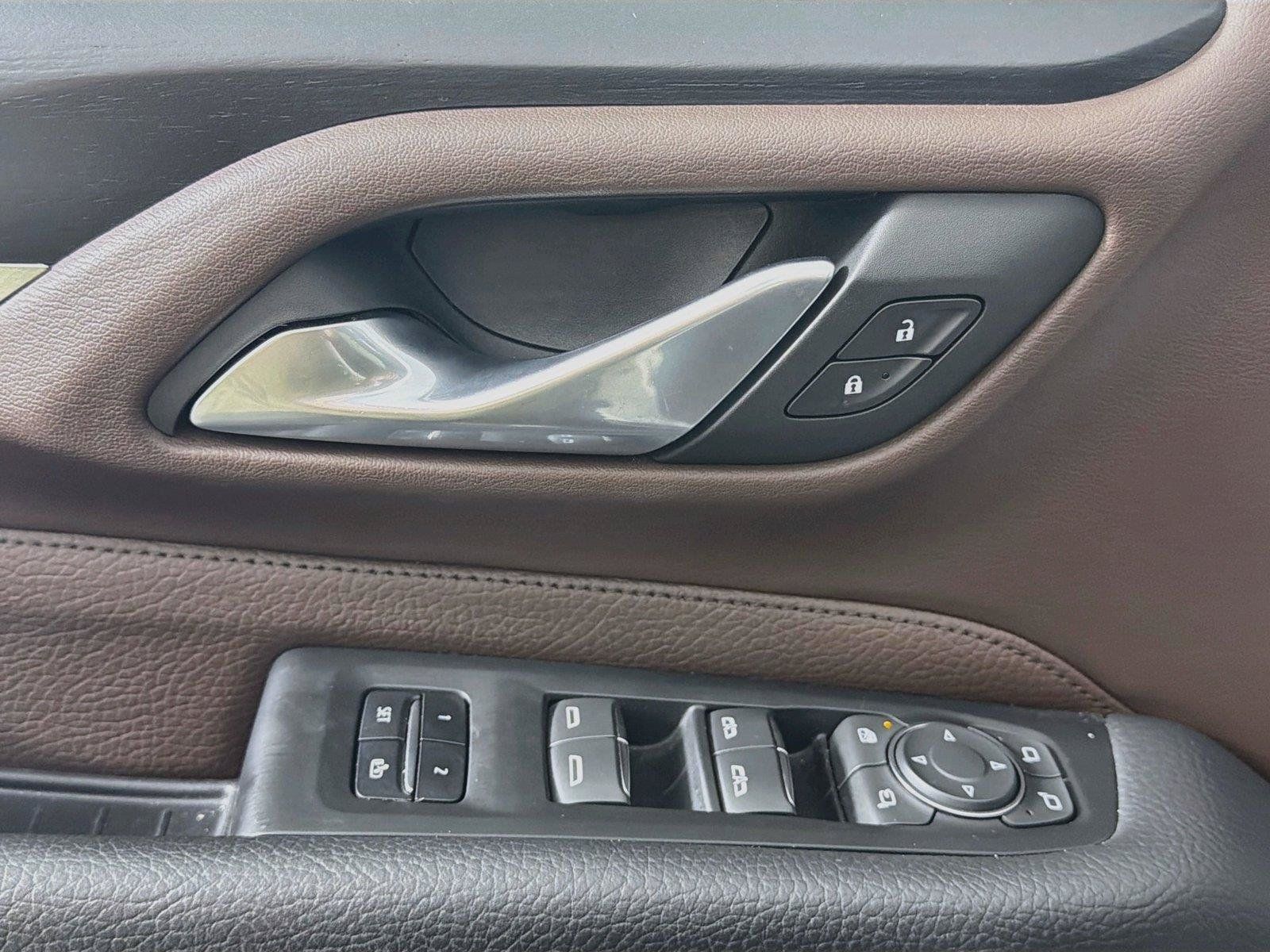 Used 2022 GMC Yukon Denali AWD/4WD image 18