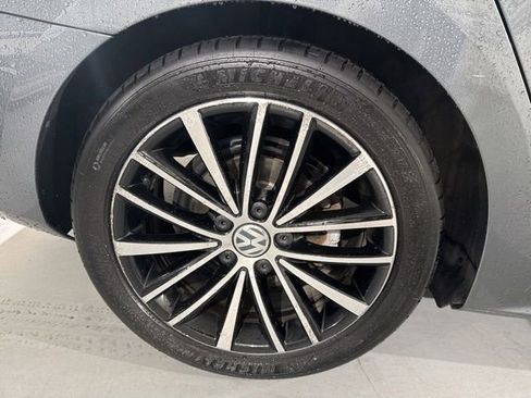 Used 2016 Volkswagen Jetta Sport image 15