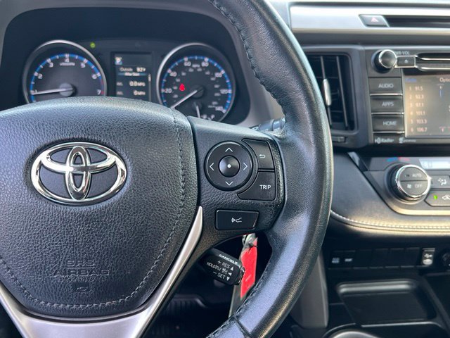 Used 2017 Toyota RAV4 XLE w/ Plus Special Value Package AWD/4WD image 21
