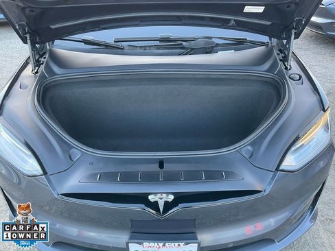 Used 2023 Tesla Model X image 12