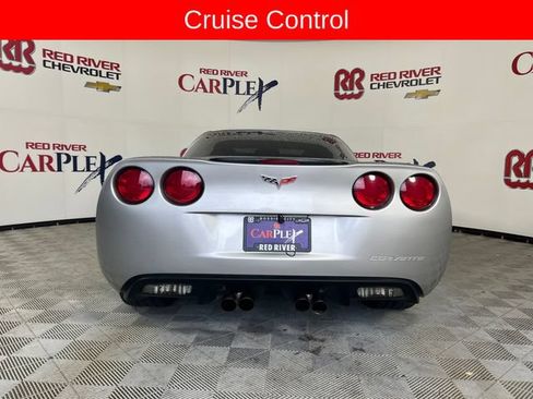 Used 2007 Chevrolet Corvette Coupe w/ Preferred Equipment Group RWD image 7