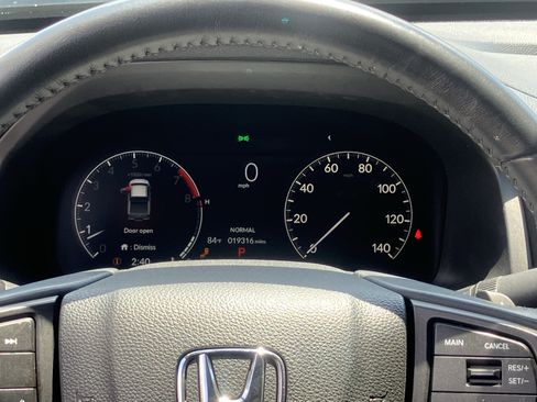 Certified 2025 Honda Ridgeline Sport image 23