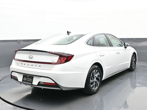 Used 2022 Hyundai Sonata Blue FWD image 3