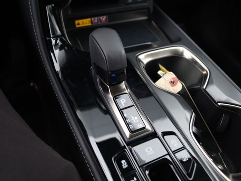 Used 2025 Lexus NX 350 AWD w/ Accessory Package (2T) image 31