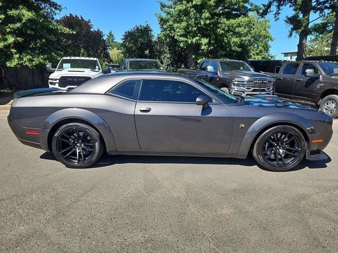 Certified 2023 Dodge Challenger R/T Scat Pack RWD image 8