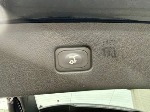 Used 2022 Ford Edge SEL w/ Convenience Package AWD/4WD image 13