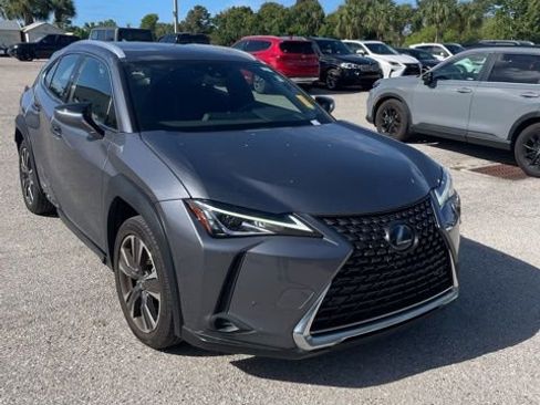 Used 2020 Lexus UX 250h w/ Premium Package image 5
