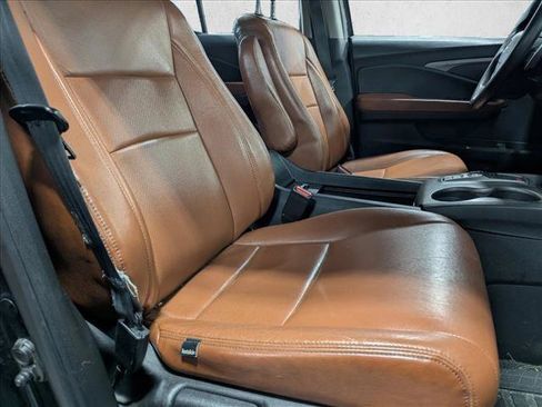 Used 2021 Honda Ridgeline Sport image 11