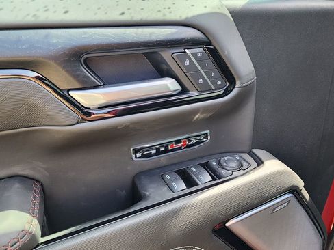 New 2026 GMC Sierra 1500 AT4X AWD/4WD image 15