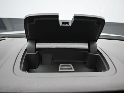 Used 2017 GMC Acadia Limited SLT AWD/4WD image 20