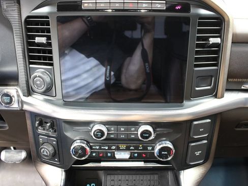 Used 2024 Ford F150 King Ranch w/ FX4 Off-Road Package AWD/4WD image 20