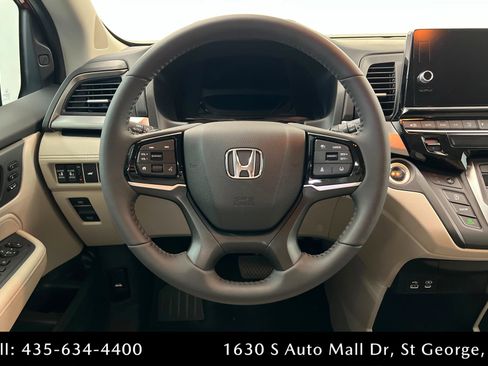 New 2025 Honda Odyssey EX-L image 12