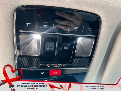 Used 2025 Hyundai Santa Fe Calligraphy image 23