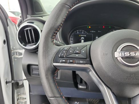 Certified 2022 Nissan Kicks SR w/ Premium Package image 22