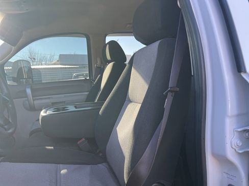 Used 2009 Chevrolet Silverado 2500 W/T image 8
