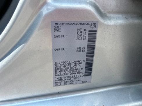 Used 2024 Nissan Altima 2.5 SV FWD image 33