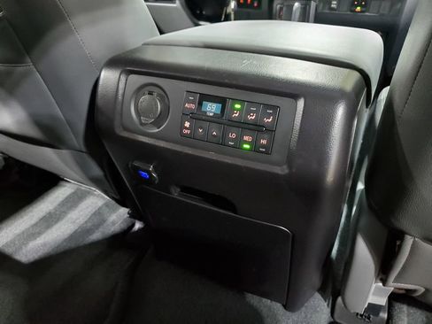 Used 2019 Toyota Sequoia SR5 image 21