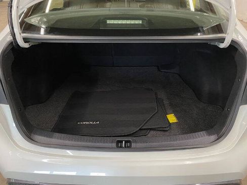 Used 2020 Toyota Corolla SE w/ Carpet Mat Package (TMS) FWD image 14