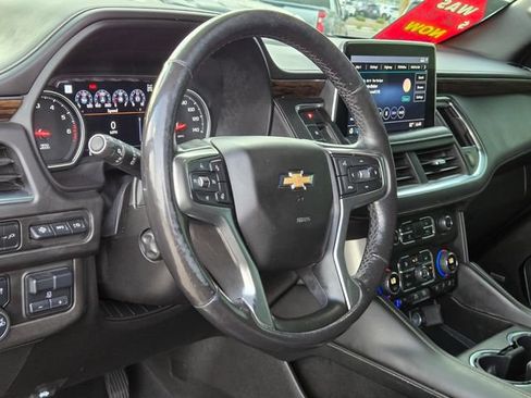 Certified 2021 Chevrolet Suburban Premier w/ Premium Package AWD/4WD image 19