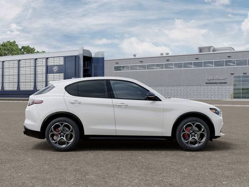 New 2026 Alfa Romeo Stelvio Sprint AWD/4WD image 21