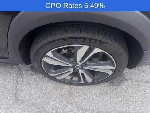 Certified 2024 Volvo V60 B5 Cross Country Plus w/ Protection Package Premier AWD/4WD image 14