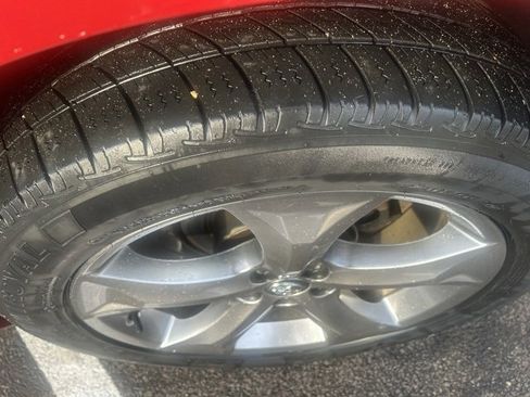 Used 2011 Toyota Venza Limited w/ Comfort Pkg image 5