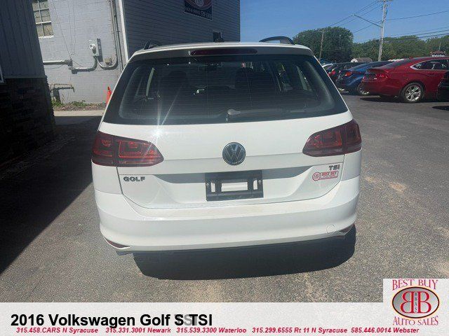 Used 2016 Volkswagen Golf Limited Edition FWD image 4