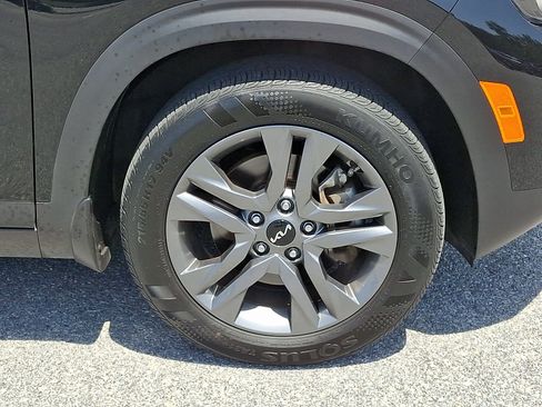 Certified 2023 Kia Seltos LX AWD/4WD image 8
