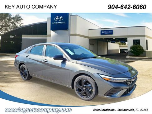 Used 2026 Hyundai Elantra Sport w/ Cargo Package FWD image 1