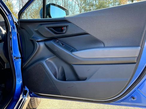 Used 2025 Subaru Crosstrek 2.0i Premium image 22