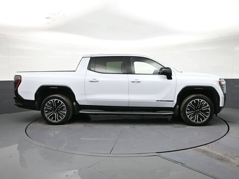 Used 2026 GMC Sierra EV Denali AWD/4WD image 6