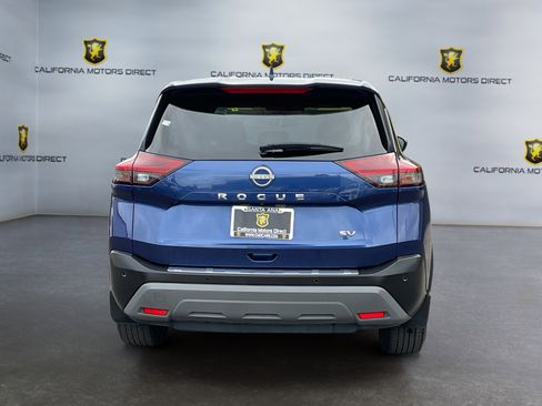 Used 2023 Nissan Rogue SV FWD image 6