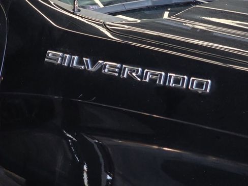 Used 2020 Chevrolet Silverado 1500 LT w/ Trailering Package image 25