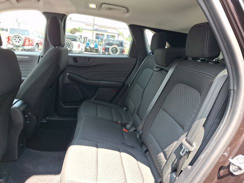 Certified 2023 Ford Escape Active w/ Cold Weather Package FWD image 11