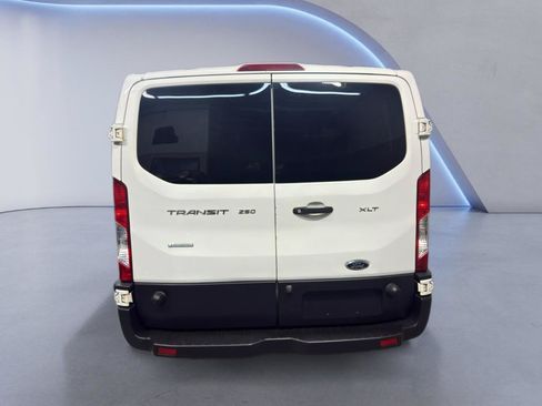 Used 2018 Ford Transit 350 XLT RWD image 7