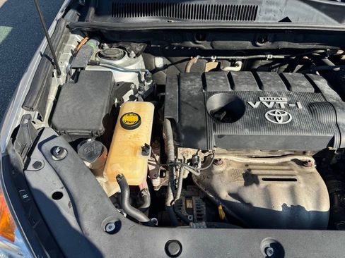 Used 2011 Toyota RAV4 4WD image 30