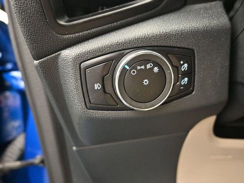 Used 2021 Ford EcoSport SE w/ SE Convenience Package image 14