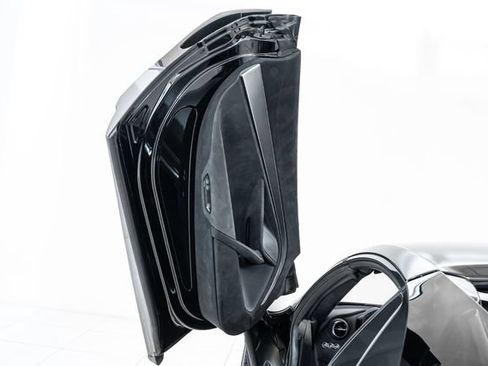 Used 2020 McLaren 720S Spider RWD image 20