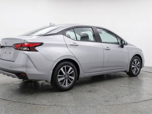 Used 2025 Nissan Versa SV FWD image 9