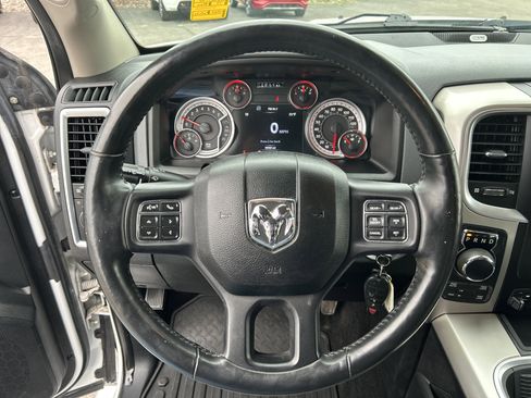Used 2017 RAM 1500 Big Horn AWD/4WD image 14