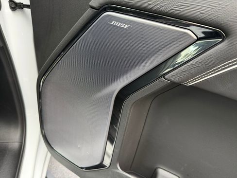 Used 2022 GMC Sierra 1500 AT4X image 25