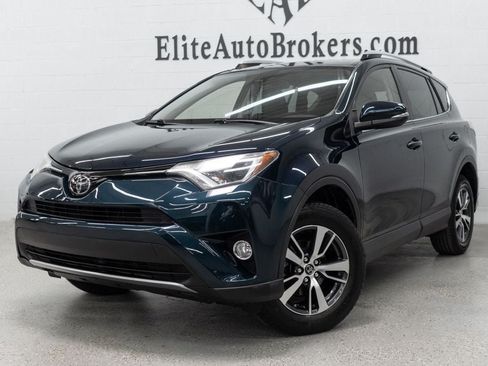 Used 2017 Toyota RAV4 XLE w/ All Weather Liner Package AWD/4WD image 45