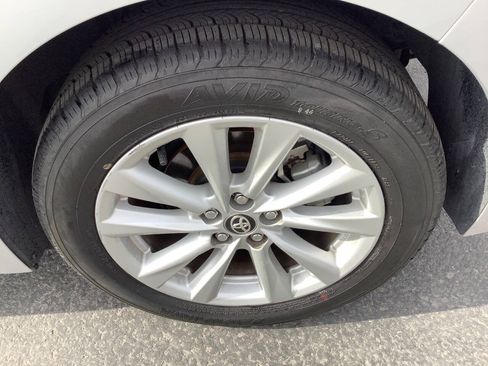 Used 2023 Toyota Corolla SE FWD image 27
